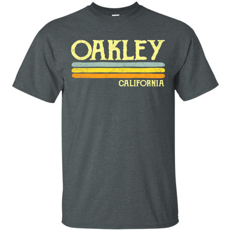 Vintage Oakley California CA Shirt G200 Gildan Ultra Cotton T-Shirt