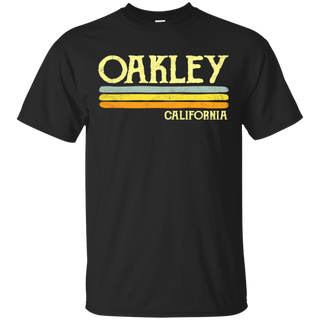 Vintage Oakley California CA Shirt G200 Gildan Ultra Cotton T-Shirt