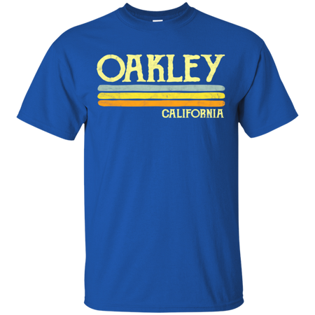 Vintage Oakley California CA Shirt G200 Gildan Ultra Cotton T-Shirt